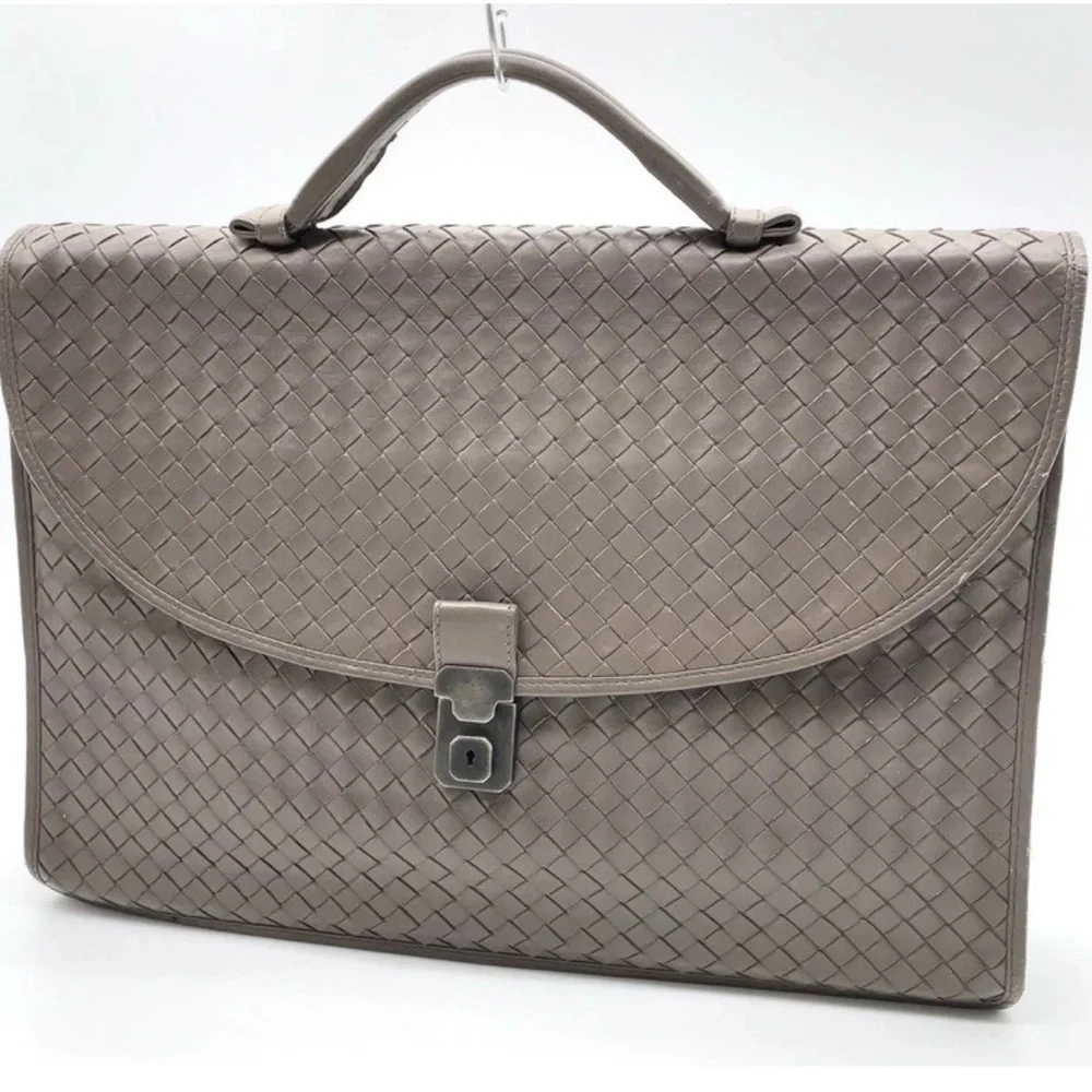 BOTTEGA VENETA Unisex Sophisticated Intrecciato Grey Woven Leather Briefcase